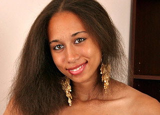 Aurora Jolie