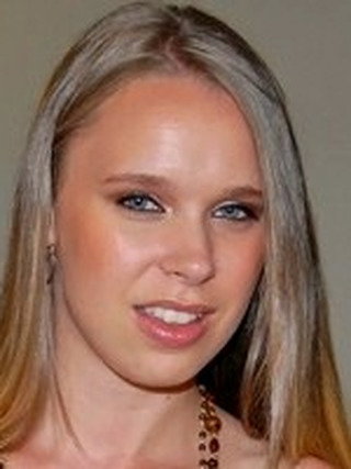 Anna Stevens