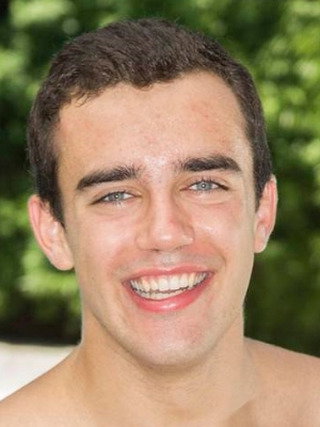 Codi Lewis