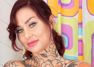 Ria Red