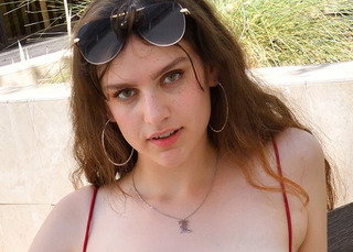 Lola Sinn