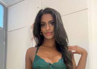 Suraya Ndia