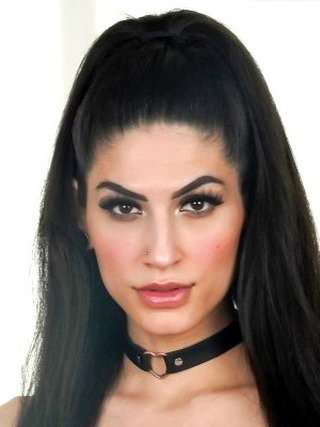 Zariah Aura