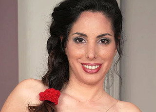 Linda Del Sol