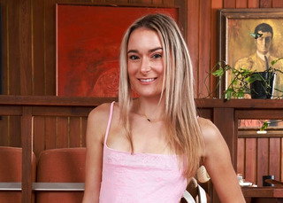 Thea Summers