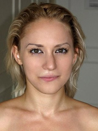 Suzanna Laya
