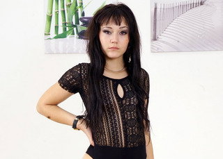 Sandra Zee