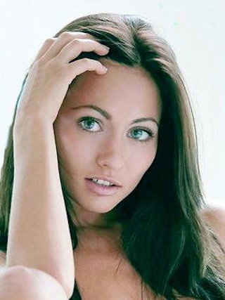 Michaela Issizu