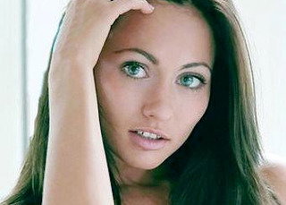 Michaela Issizu