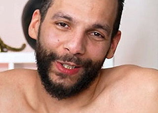 Marvin Straight