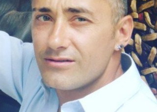 Mugur