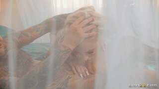 Pornstars Like it Big - Draped Over Kendra - 01/17/2021