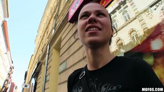 Public Pickups - Where Are the Sex Clubs? - 08/26/2013