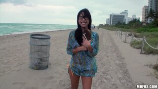 Latina Sex Tapes - How to Get a Girl to Cheat - 12/19/2013