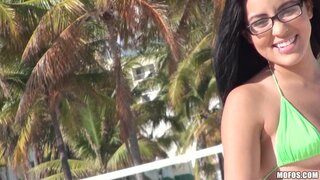 Latina Sex Tapes - Latina Loses a Bet, Loses Her Shorts - 05/20/2014