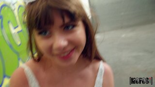Public Pickups - Fangirls Gone Wild - 08/17/2019