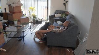 I Know That Girl - Harley Haze Gets Her Box Filled - 07/18/2022