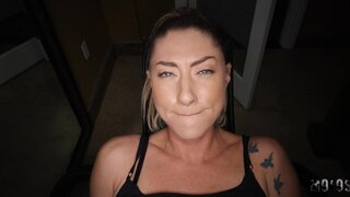 I Know That Girl - Hot and Hungry Cop - 07/22/2023