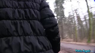 Public Agent - Pretty Babe Stuffs Her Pussy With Stranger's Cock For Fun - 01/24/2014