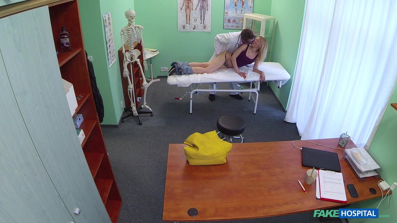 Fake Hospital - Doctor's Cock Ignories Language Barrier For Sexy Russian Tourist - 06/26/2014