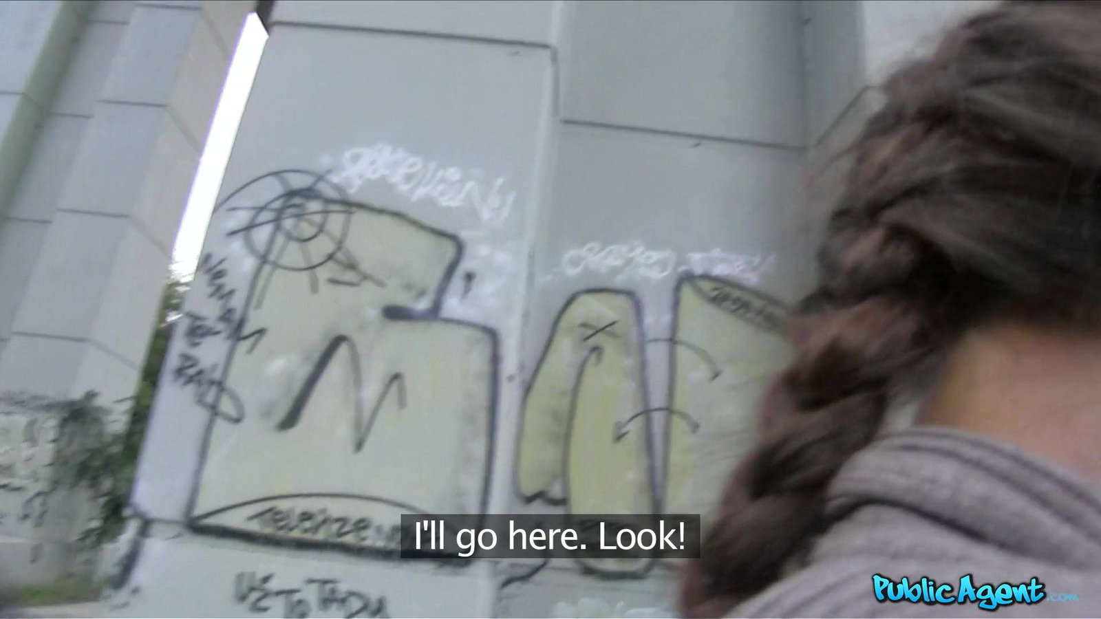 Public Agent - Stranded Hitchhiker Fucks for Cash - 10/24/2014