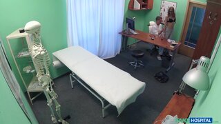Fake Hospital - Sexy Reporter Gets to the Point - 04/12/2017