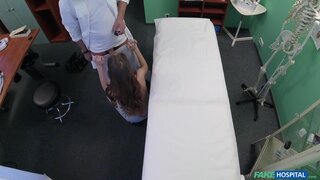 Fake Hospital - Sexy Reporter Gets to the Point - 04/12/2017