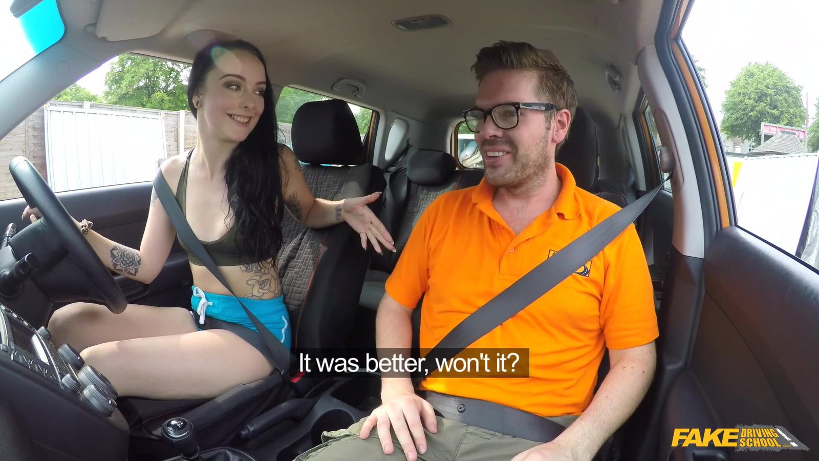 Fake Driving School - Sexy gamer minx strikes sexual deal - 08/29/2017