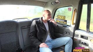 Female Fake Taxi - Ozzie tourist cums in blondes mouth - 12/12/2017