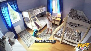 Fake Hostel - Can You Read? - 12/17/2017