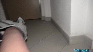Public Agent - Slim brunette with a great arse - 01/09/2018