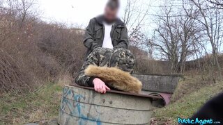 Public Agent - Public sex for quick extra cash - 03/27/2018