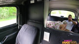 Female Fake Taxi - Big tits bounce in dirty cab sex - 06/01/2018