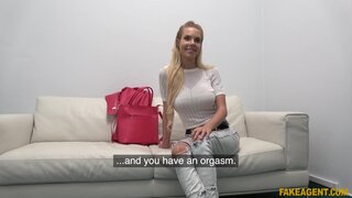 Fake Agent - Busty czech babe loves casting fuck - 12/13/2018