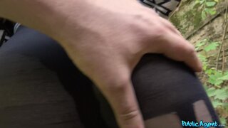 Public Agent - Lola Fae fucked by Euro guy - 01/01/2019