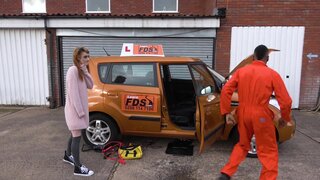 - Mechanic gets hands on with learner - 02/25/2019