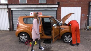 - Mechanic gets hands on with learner - 02/25/2019