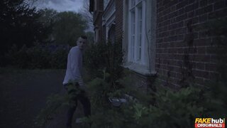 Fakehub Originals - Fake Neighbourhood: Peeping Sam - 06/15/2019