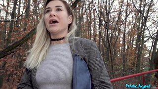 Public Agent - Russian pussy stretched to the max - 12/17/2019