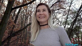 Public Agent - Russian pussy stretched to the max - 12/17/2019