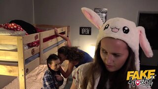 Fakehub Originals - The Sexy Stacy Cruz - 08/05/2020