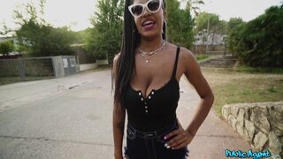 Public Agent - Huge Natural Ebony Boobs Swinging - 01/03/2021