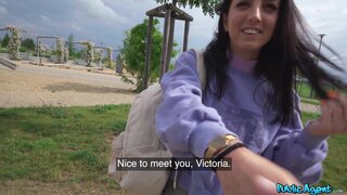 Public Agent - Italian Stunner Has a Tight Pussy - 12/27/2022