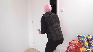 Fakehub Originals - College Dorm Invasion - 08/04/2023