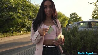 Public Agent - Cute Colombian Ass - 01/01/2025