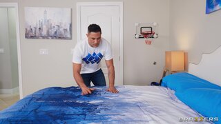 Brazzers Exxtra - Flooding The Sheets - 04/02/2026