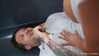 Brazzers Exxtra - Kali Rides The Subway! - 05/14/2026