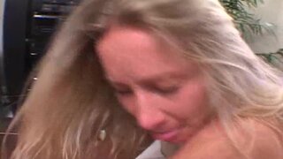 Milf Hunter - Alice In Hunterland - 08/25/2003