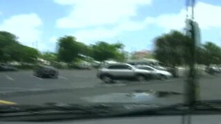 Street BlowJobs - Taking Teenah - 07/19/2009