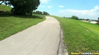 Street BlowJobs - Summer Hummer - 08/15/2010